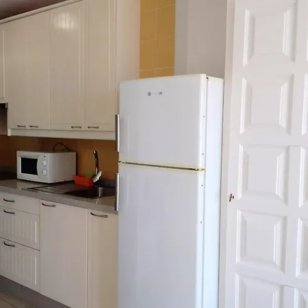 Modern With Sea View In 50 M² Chic Retreat