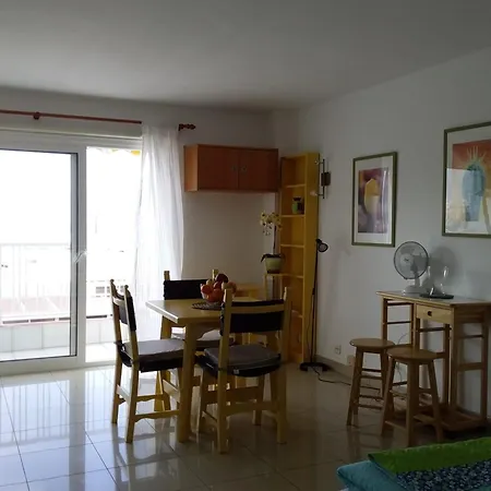 Modern With Sea View In 50 M² Chic Retreat Apartament Arona (Tenerife)