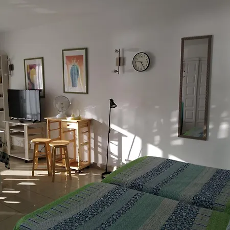 Apartament Modern With Sea View In 50 M² Chic Retreat Arona (Tenerife)