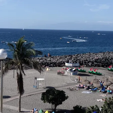 Modern With Sea View In 50 M² Chic Retreat Apartament *