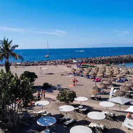 Modern With Sea View In 50 M² Chic Retreat Apartament