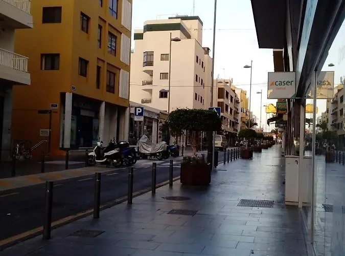 Modern With Sea View In 50 M² Chic Retreat Appartement